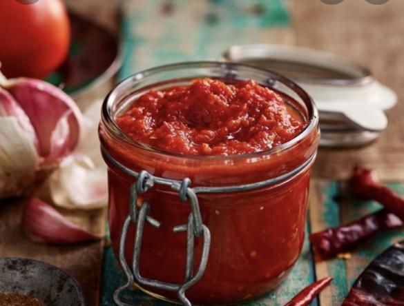 How Is Fresh Tomato Paste Produced?